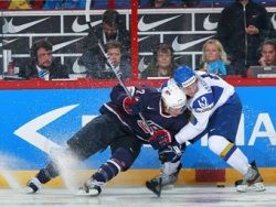 Казахстан заработал первое очко на чемпионате мира по хоккею
